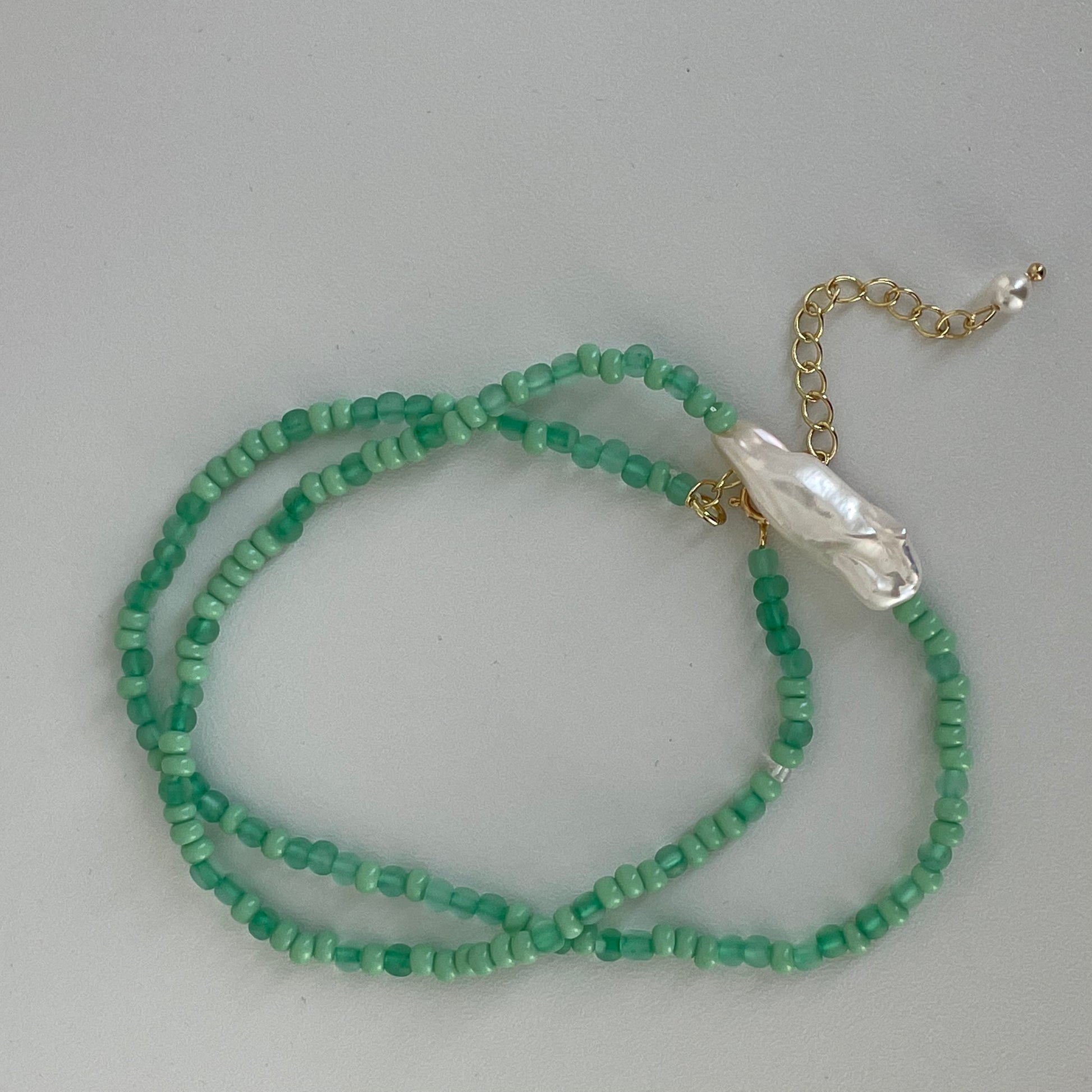 Green beaded baroque pearl necklace Fairysbox