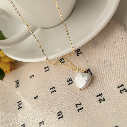 Baroque Heart Pearl Necklace Yellmok